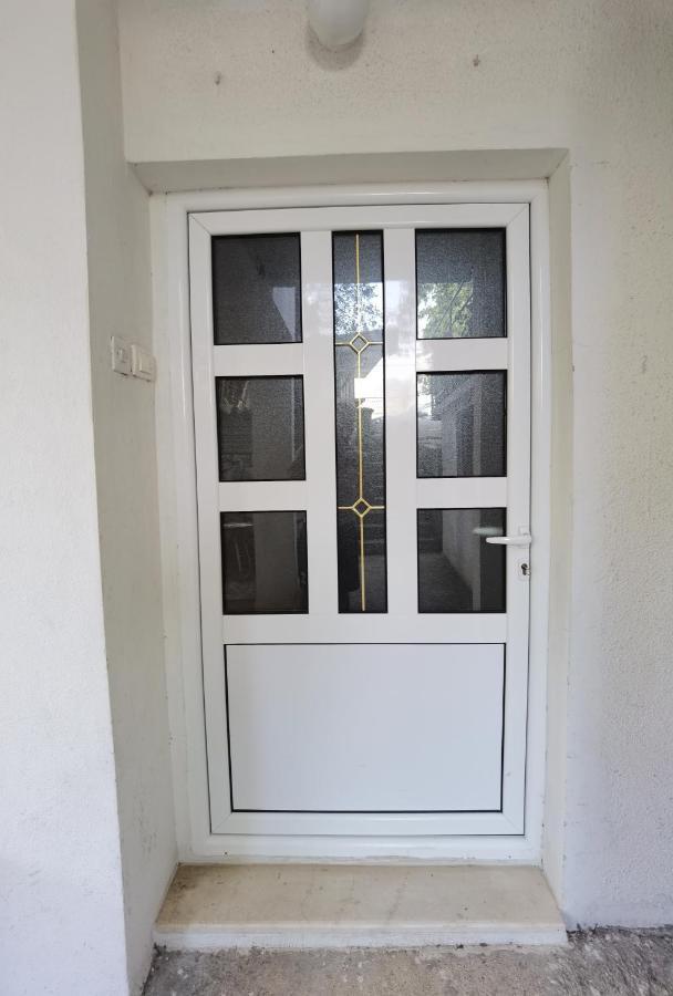 Nikolic Apartmani Bar Dış mekan fotoğraf